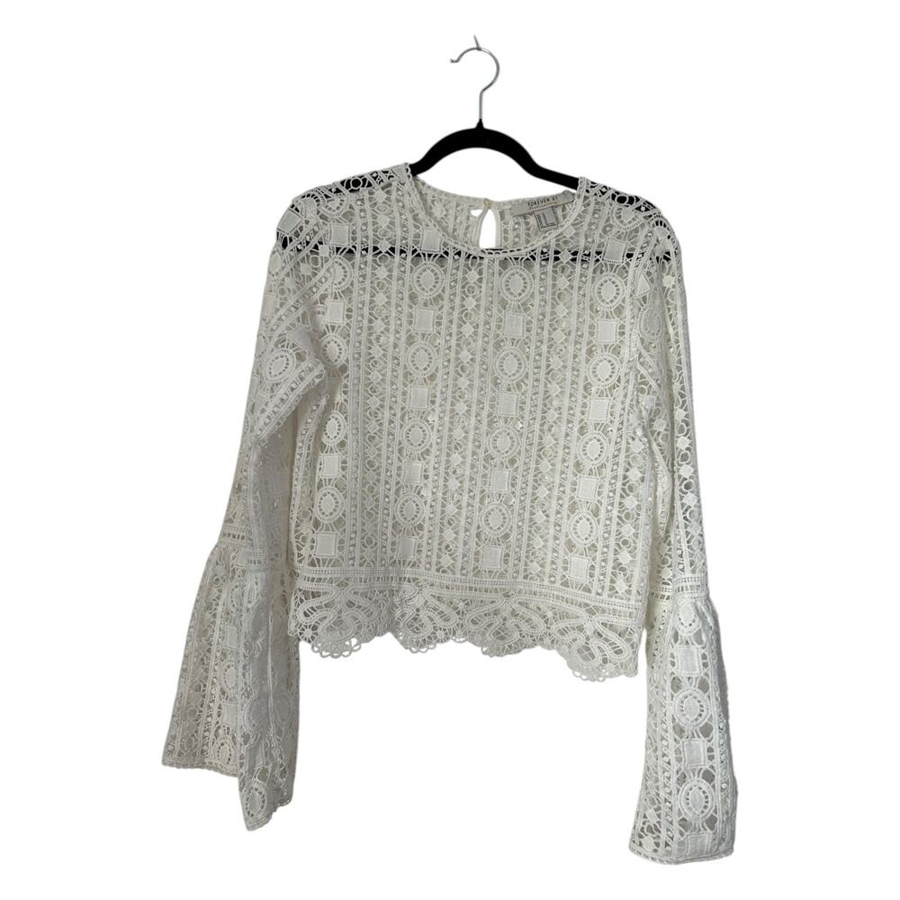 Forever 21 Cropped Top Size M Crochet Lace Overlay Off White Bell Sleeve Frayed